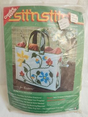NEW Creative Hands Sit N Stitch Floral Tote Bag Kit